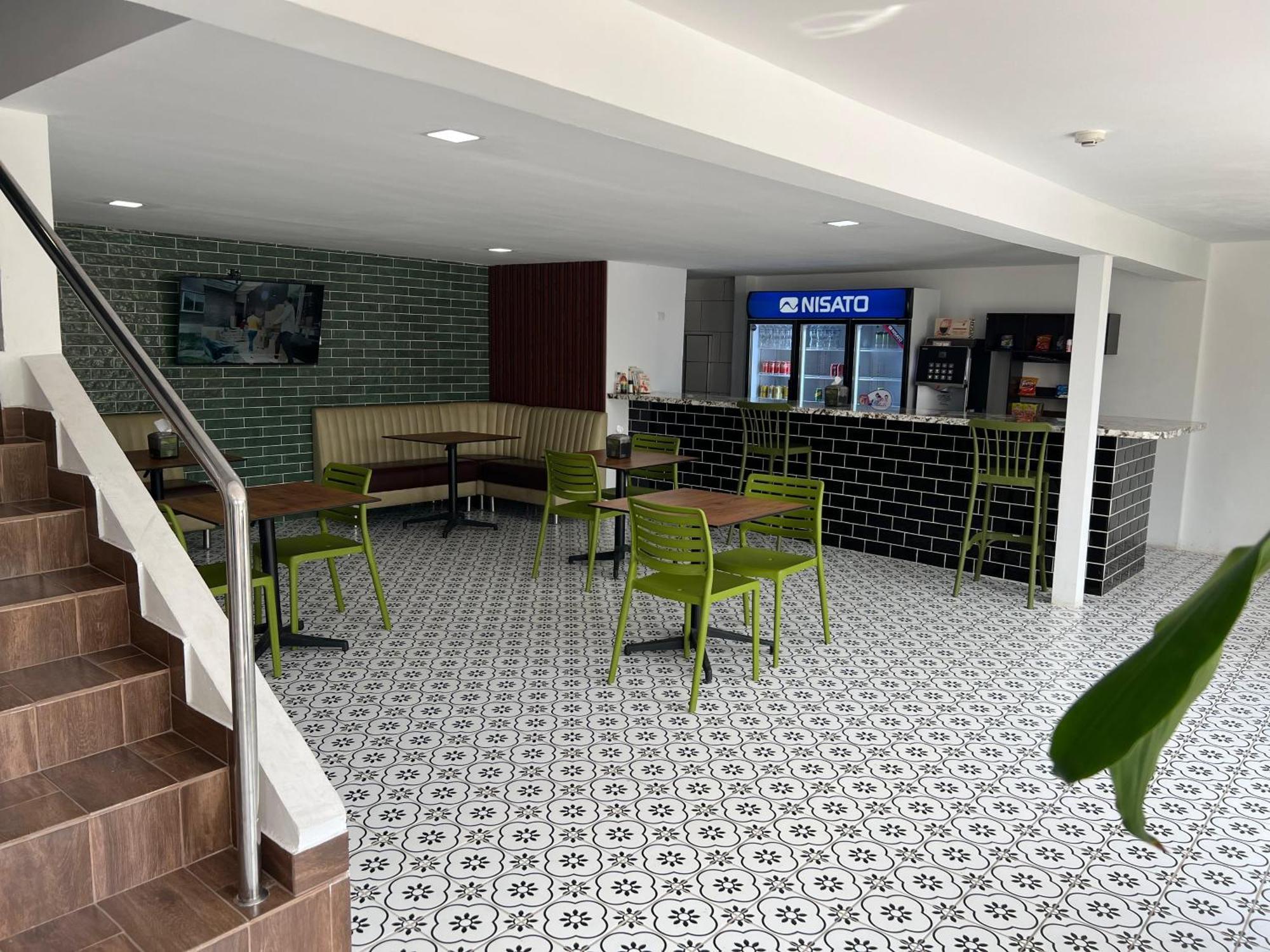Tocumen Express Inn Pty Aeropuerto Internacional Panama מראה חיצוני תמונה